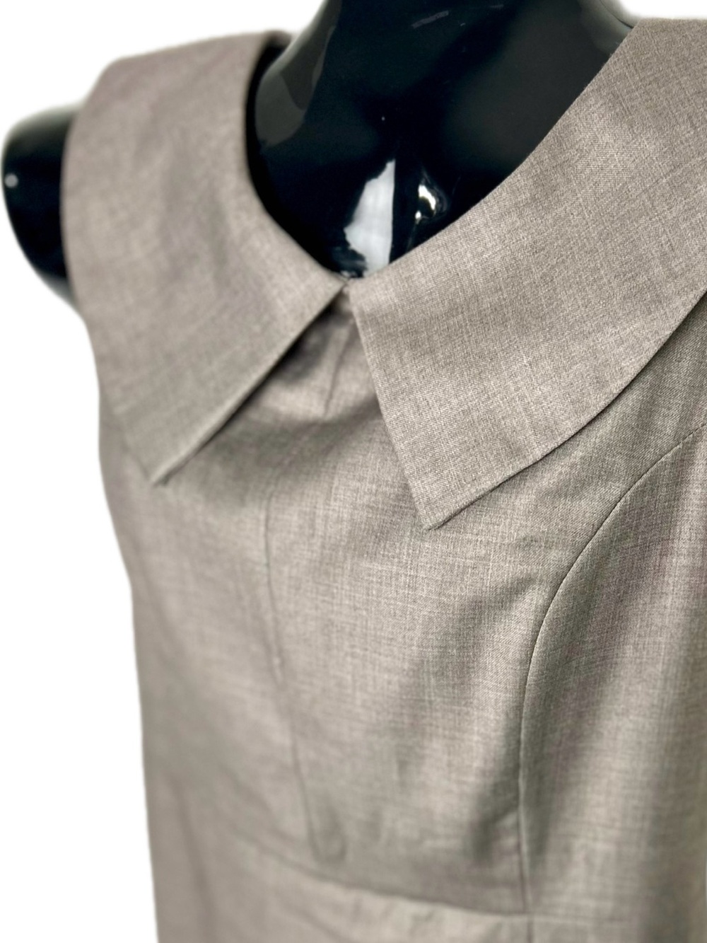 Gorgeous TCEC Sleeveless Shift Dress with Peter Pan Collar - Taupe *NWOT 🌸 - Picture 6 of 17